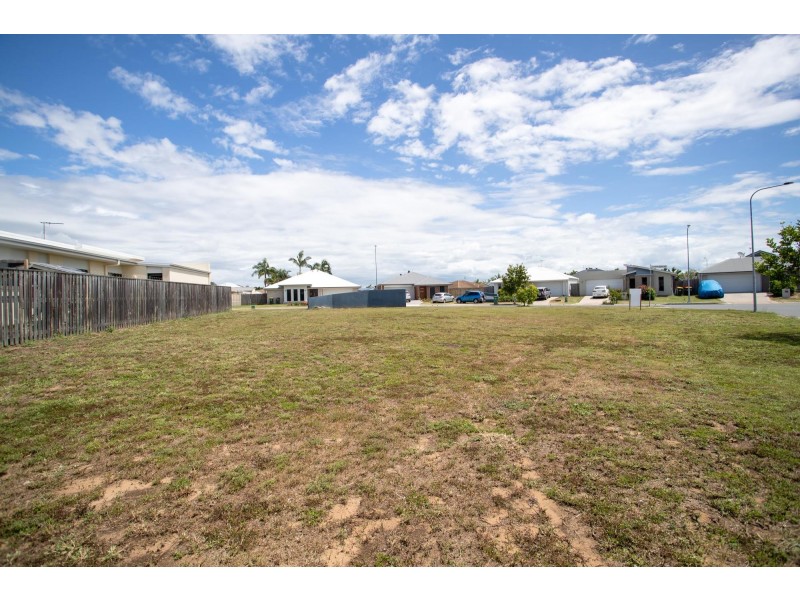 Lot 603/92 Royal Sands Boulevard/1 Halyard Avenue, Bucasia QLD 4750