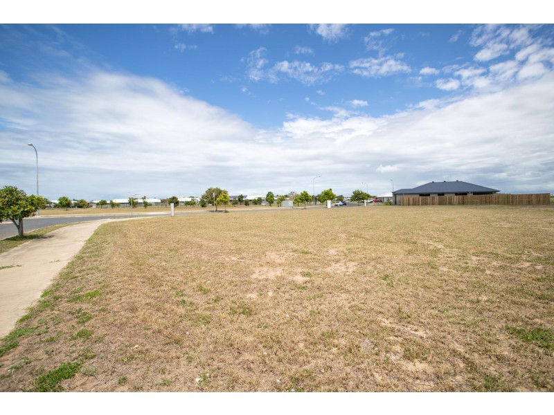 Lot 633/90 Commander Parade / 1 Anchorage Drive, Bucasia QLD 4750