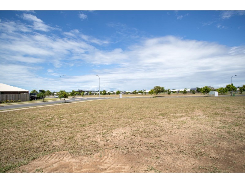 Lot 633/90 Commander Parade / 1 Anchorage Drive, Bucasia QLD 4750