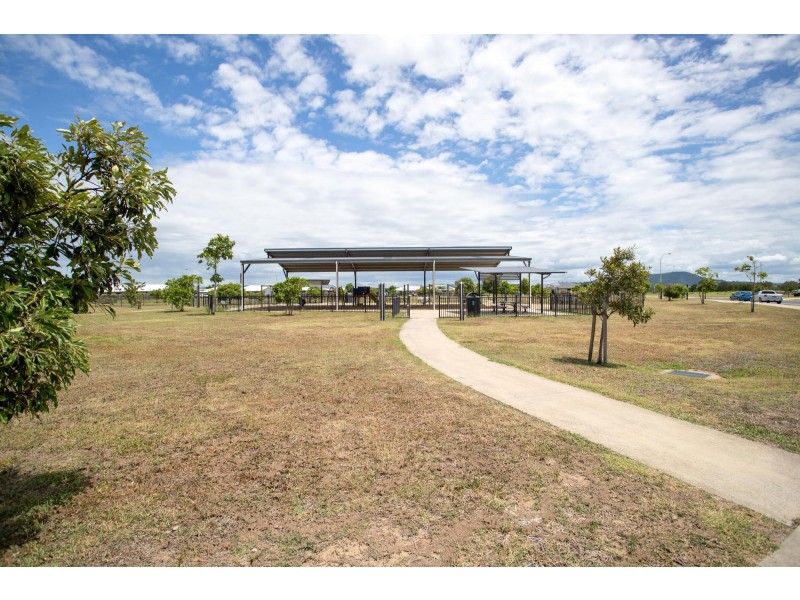 Lot 633/90 Commander Parade / 1 Anchorage Drive, Bucasia QLD 4750