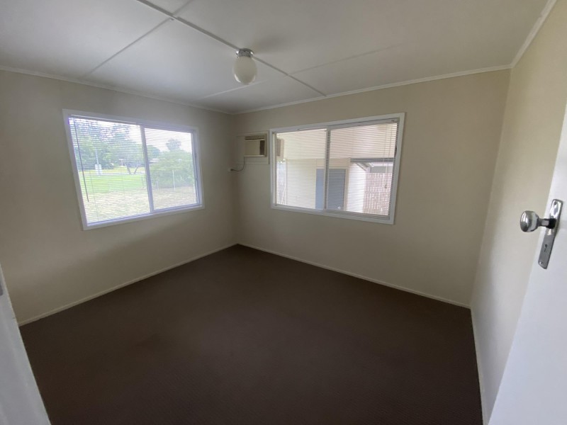 17 Lenton Street, Dysart QLD 4745