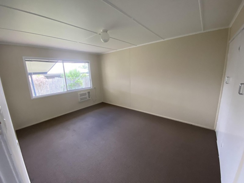 17 Lenton Street, Dysart QLD 4745