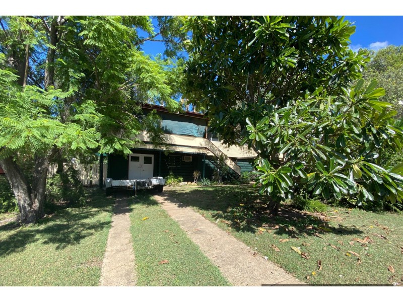 51 Beresford Crescent, Dysart QLD 4745