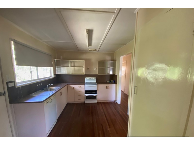 51 Beresford Crescent, Dysart QLD 4745