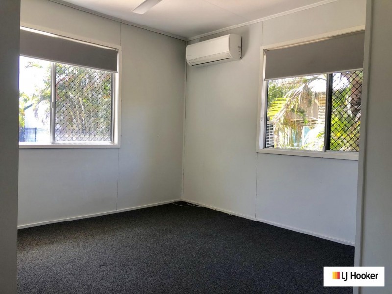 10 Beresford Cres, Dysart QLD 4745