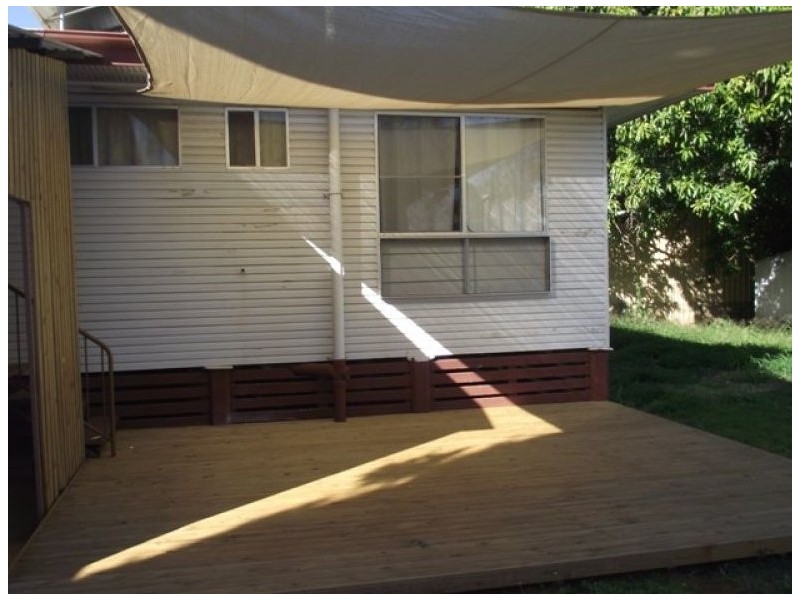 3 Kangaroo Drive, Moranbah QLD 4744