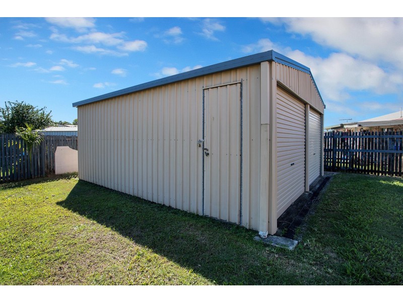 9 Waratah Street, Beaconsfield QLD 4740