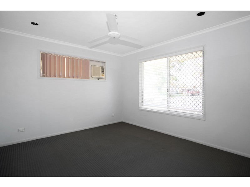 9 Waratah Street, Beaconsfield QLD 4740