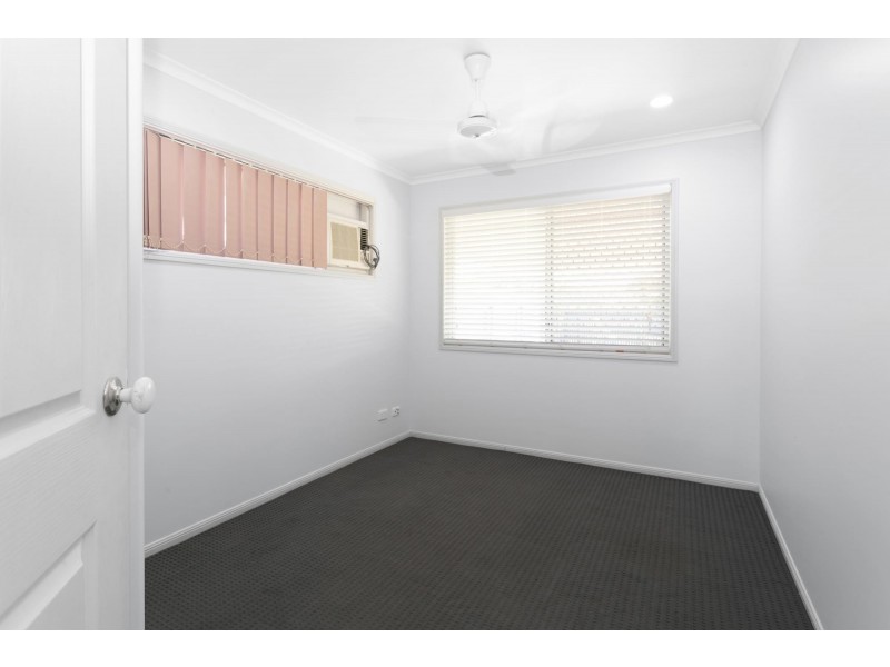 9 Waratah Street, Beaconsfield QLD 4740