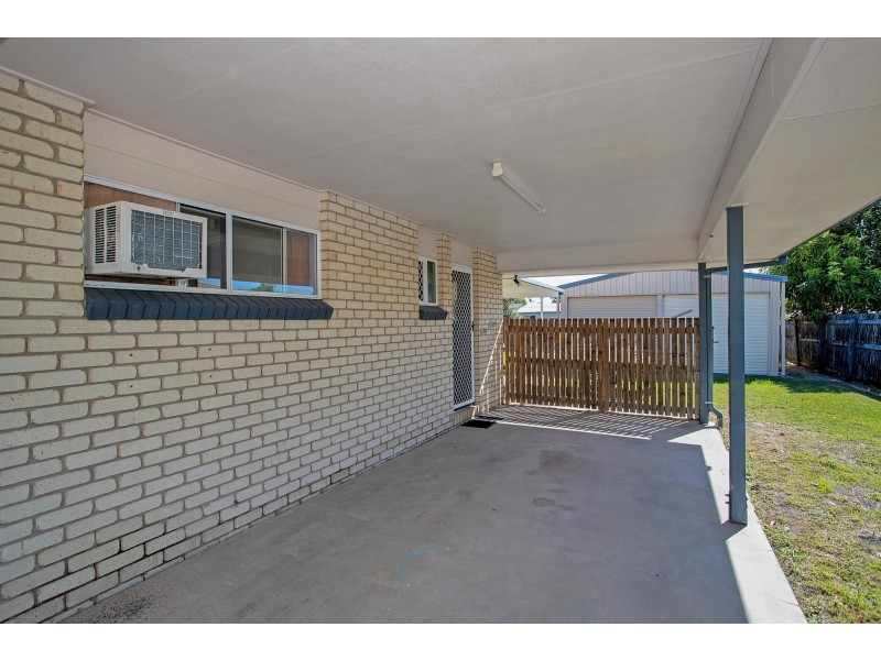 9 Waratah Street, Beaconsfield QLD 4740