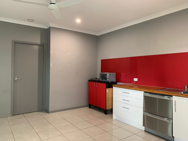 3/47 Kennedy Dr, Moranbah QLD 4744