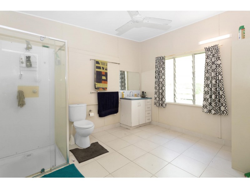 20 Mcewens Beach Esplanade, Mcewens Beach QLD 4740