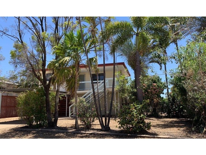 25 Yeates Street, Moranbah QLD 4744