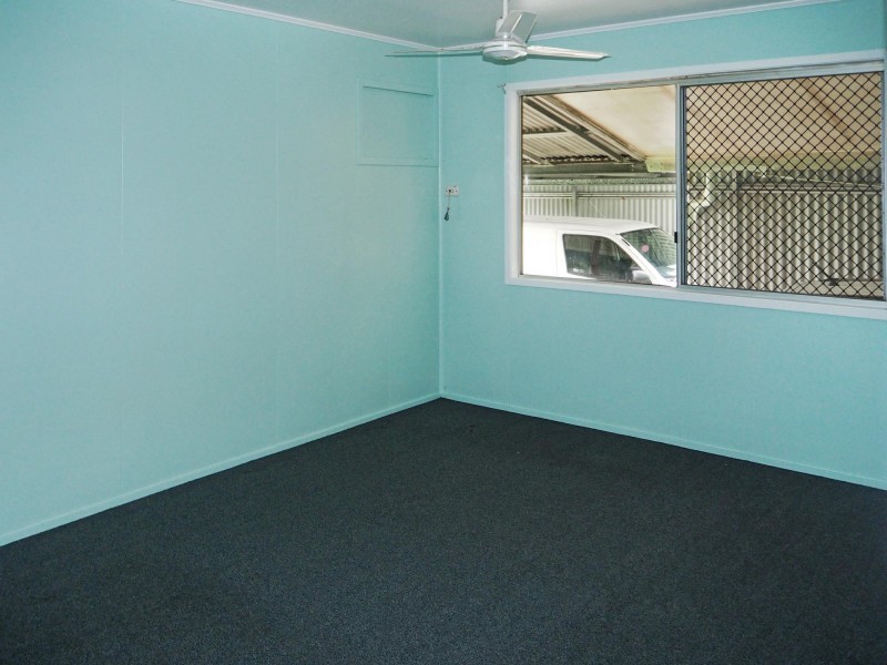 12 Brown St, Dysart QLD 4745