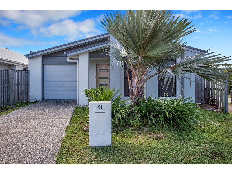 61 Scarborough Circuit, Blacks Beach QLD 4740