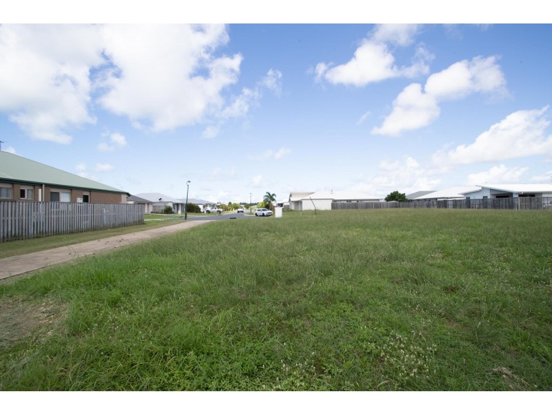 Lot 743/21 Burleigh Court, Blacks Beach QLD 4740