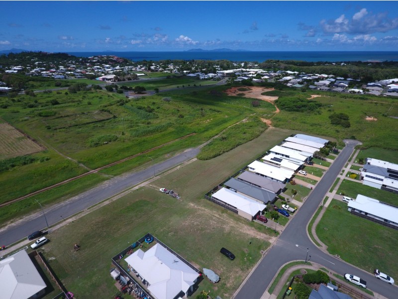 Lot 743/21 Burleigh Court, Blacks Beach QLD 4740