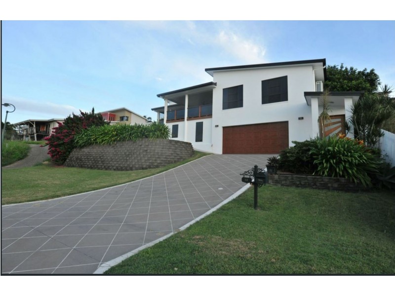 13 Nunkeri Drive, North Mackay QLD 4740