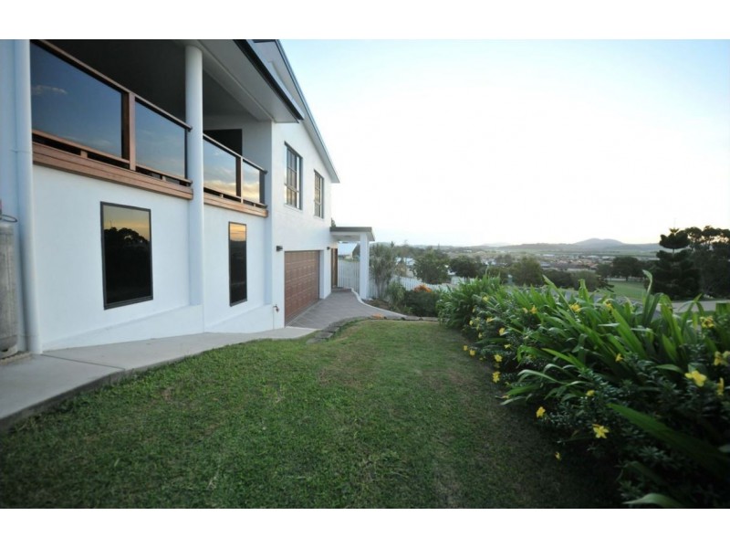 13 Nunkeri Drive, North Mackay QLD 4740