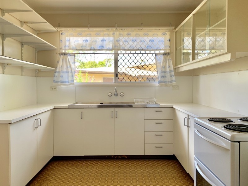 11 Bellarine Ct, Dysart QLD 4745