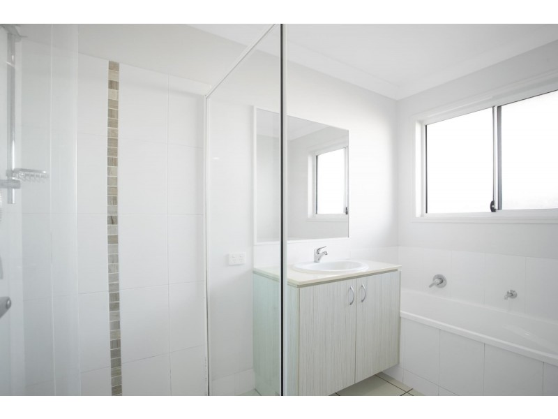 175 Whitehaven Drive, Blacks Beach QLD 4740