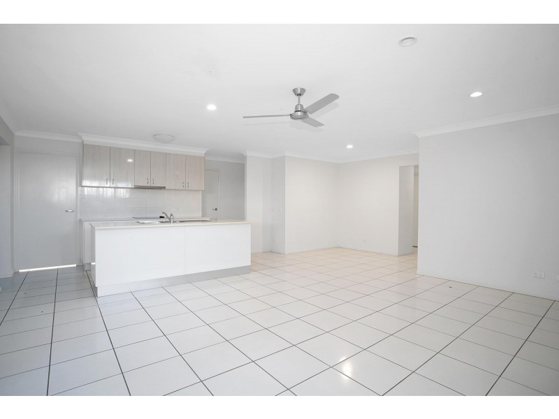 175 Whitehaven Drive, Blacks Beach QLD 4740