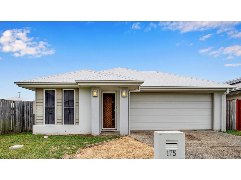 175 Whitehaven Drive, Blacks Beach QLD 4740