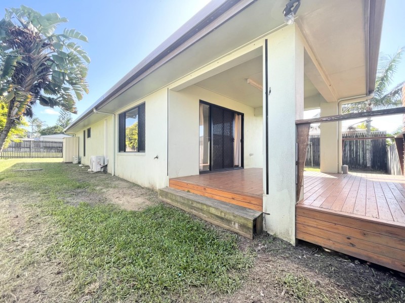 3A Helvellyn Street, Eimeo QLD 4740