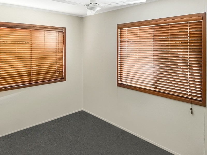 6 Phillips Street, Dysart QLD 4745