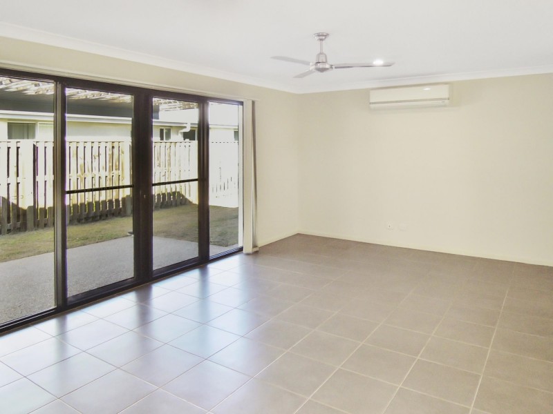 55 Newport Parade, Blacks Beach QLD 4740