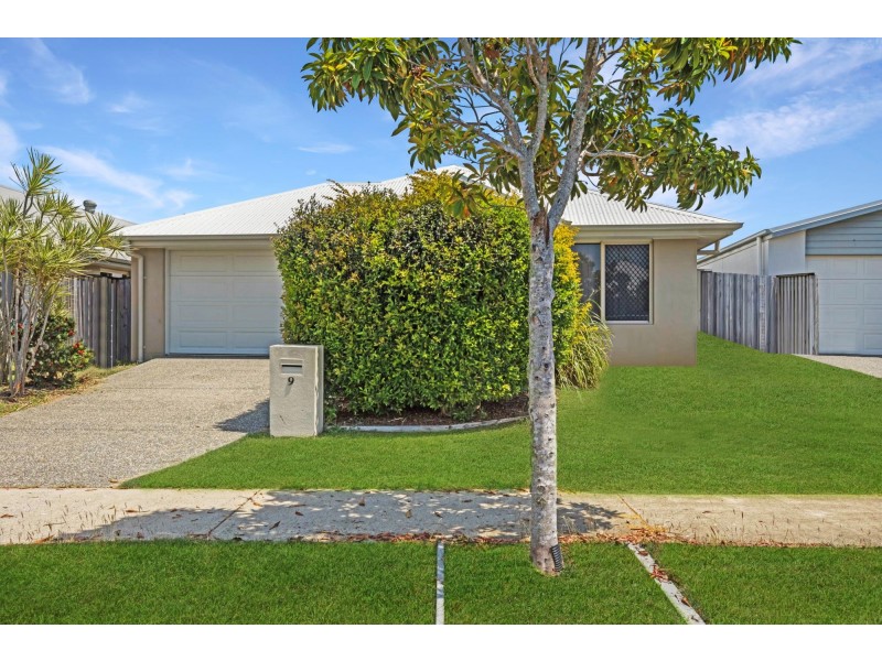 9 Cable Court, Blacks Beach QLD 4740