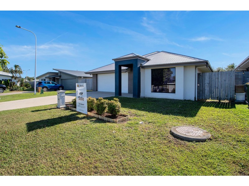 25 Phoenix Crescent, Rural View QLD 4740