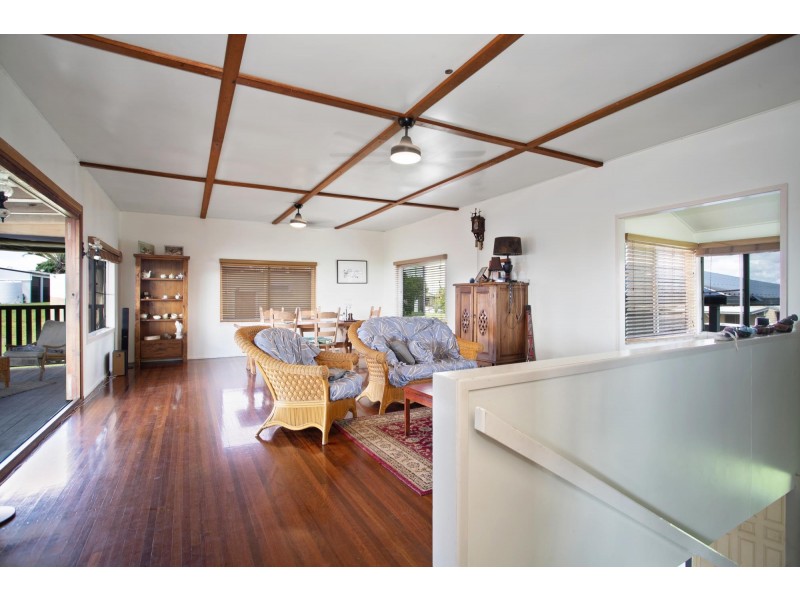 31 Cooper Avenue, Campwin Beach QLD 4737