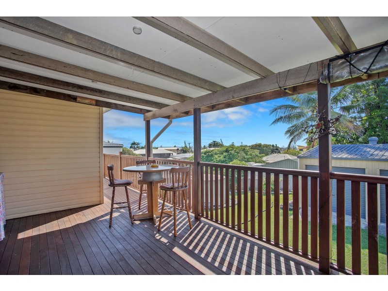 31 Cooper Avenue, Campwin Beach QLD 4737