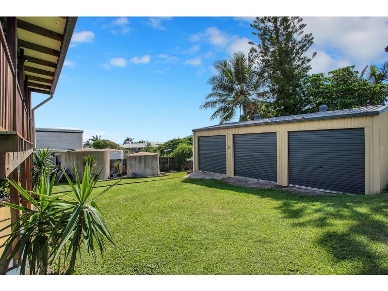 31 Cooper Avenue, Campwin Beach QLD 4737