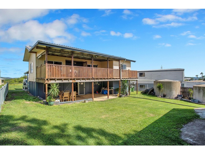 31 Cooper Avenue, Campwin Beach QLD 4737
