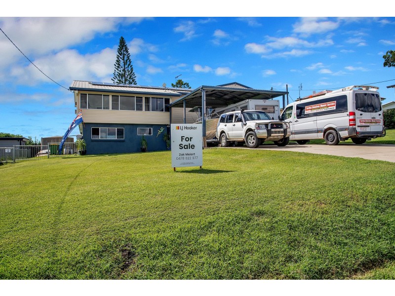 31 Cooper Avenue, Campwin Beach QLD 4737