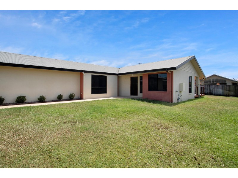 4 Tribute Court, Glenella QLD 4740