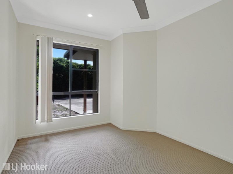1-2/14 Bilgola Place, Blacks Beach QLD 4740