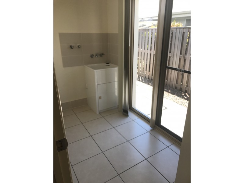 3 Holloways Court, Blacks Beach QLD 4740
