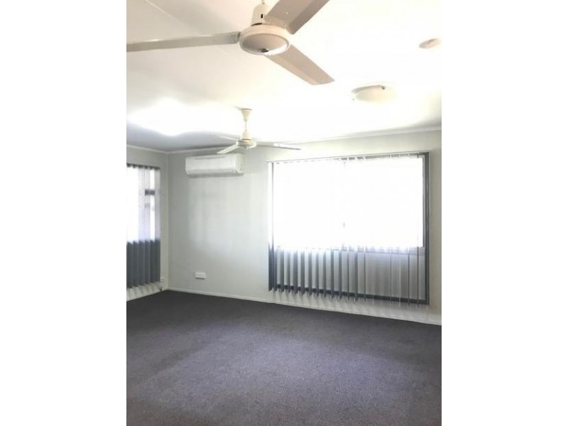 22 Burke Drive, Moranbah QLD 4744