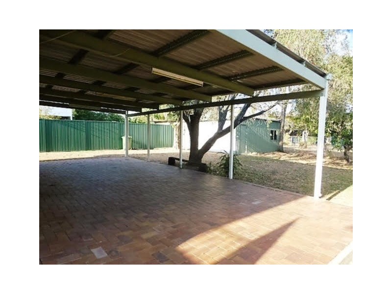 19 Brock Crescent, Dysart QLD 4745