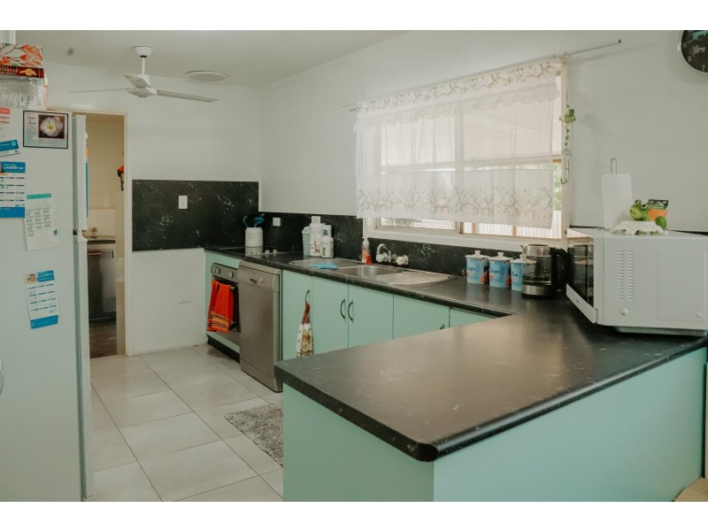 2 Renier Crescent, Moranbah QLD 4744