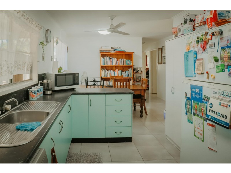 2 Renier Crescent, Moranbah QLD 4744