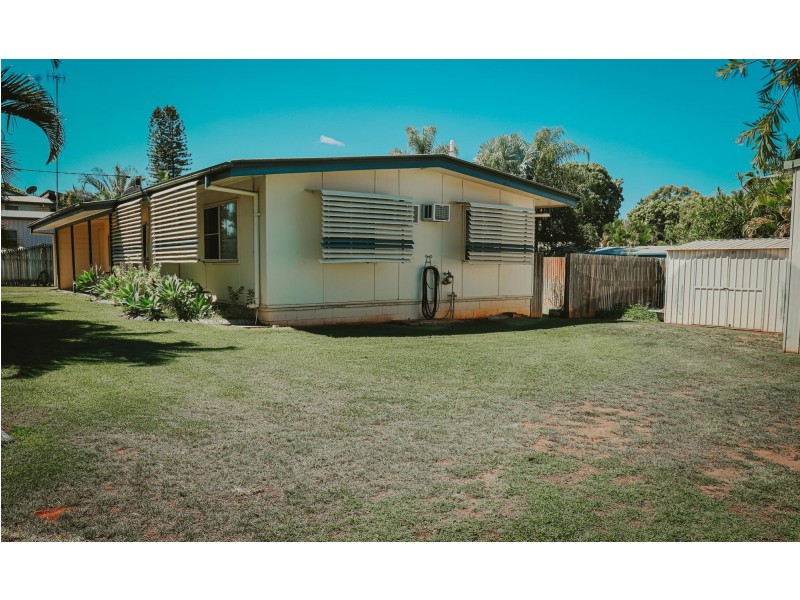 2 Renier Crescent, Moranbah QLD 4744
