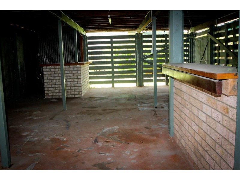 12 Gordon Terrace, Moranbah QLD 4744