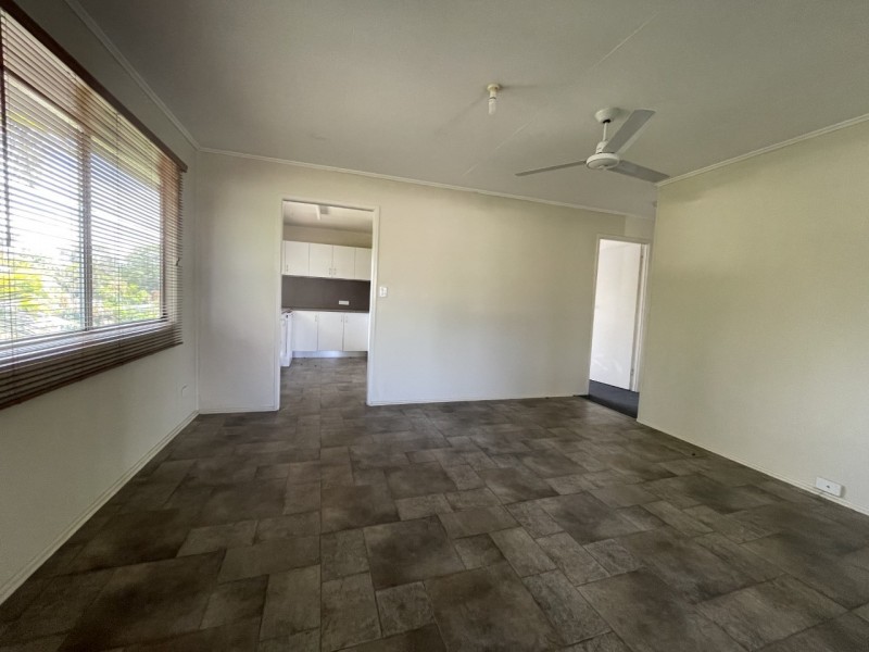 12 Gordon Terrace, Moranbah QLD 4744