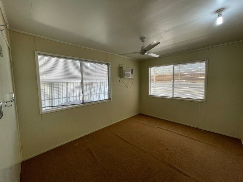 8 Macdonald Street, Dysart QLD 4745