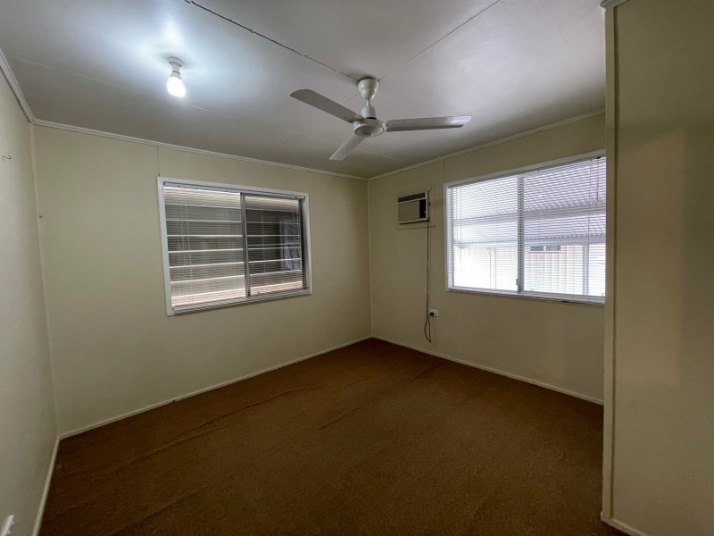 8 Macdonald Street, Dysart QLD 4745