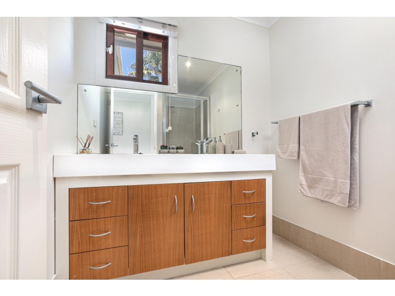 26 Owen Jenkins Drive, Sarina Beach QLD 4737